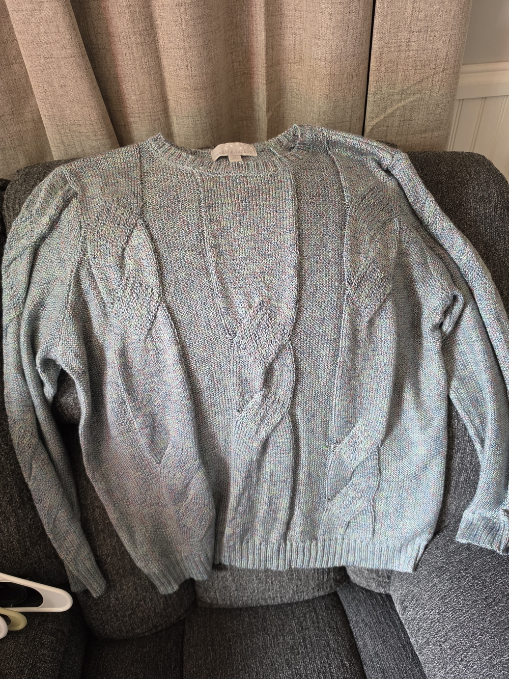 Carolyn Taylor Heathered Light Green Crew Neck Cable Knit Sweater